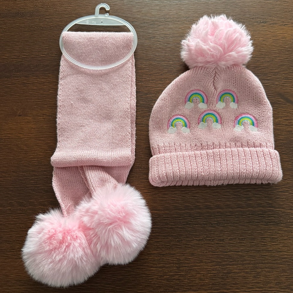Girls Winter Toque + Scarf